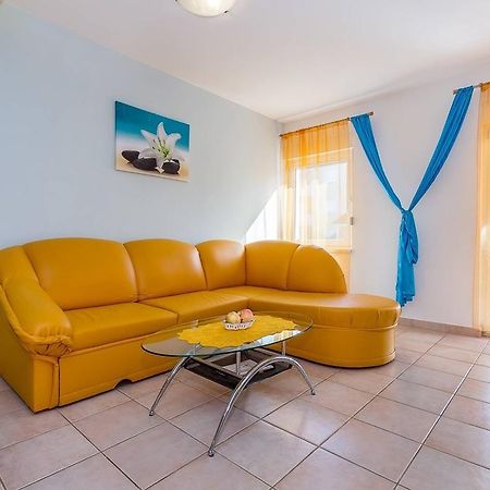Apartment Ellis Premantura Exteriér fotografie